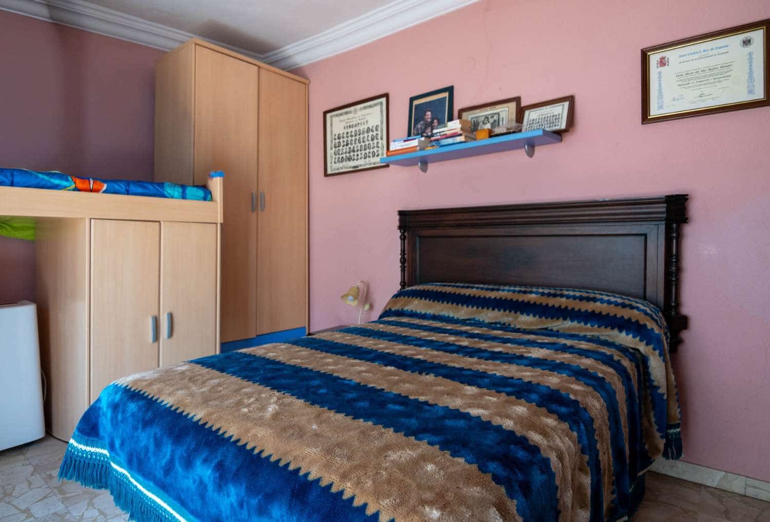 Casa de 7 habitaciones en Salobreña en venta - 795.000 € (Ref: 9806205)