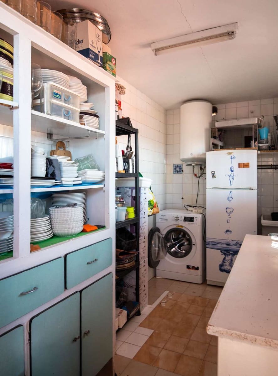 Casa de 7 habitaciones en Salobreña en venta - 795.000 € (Ref: 9806205)