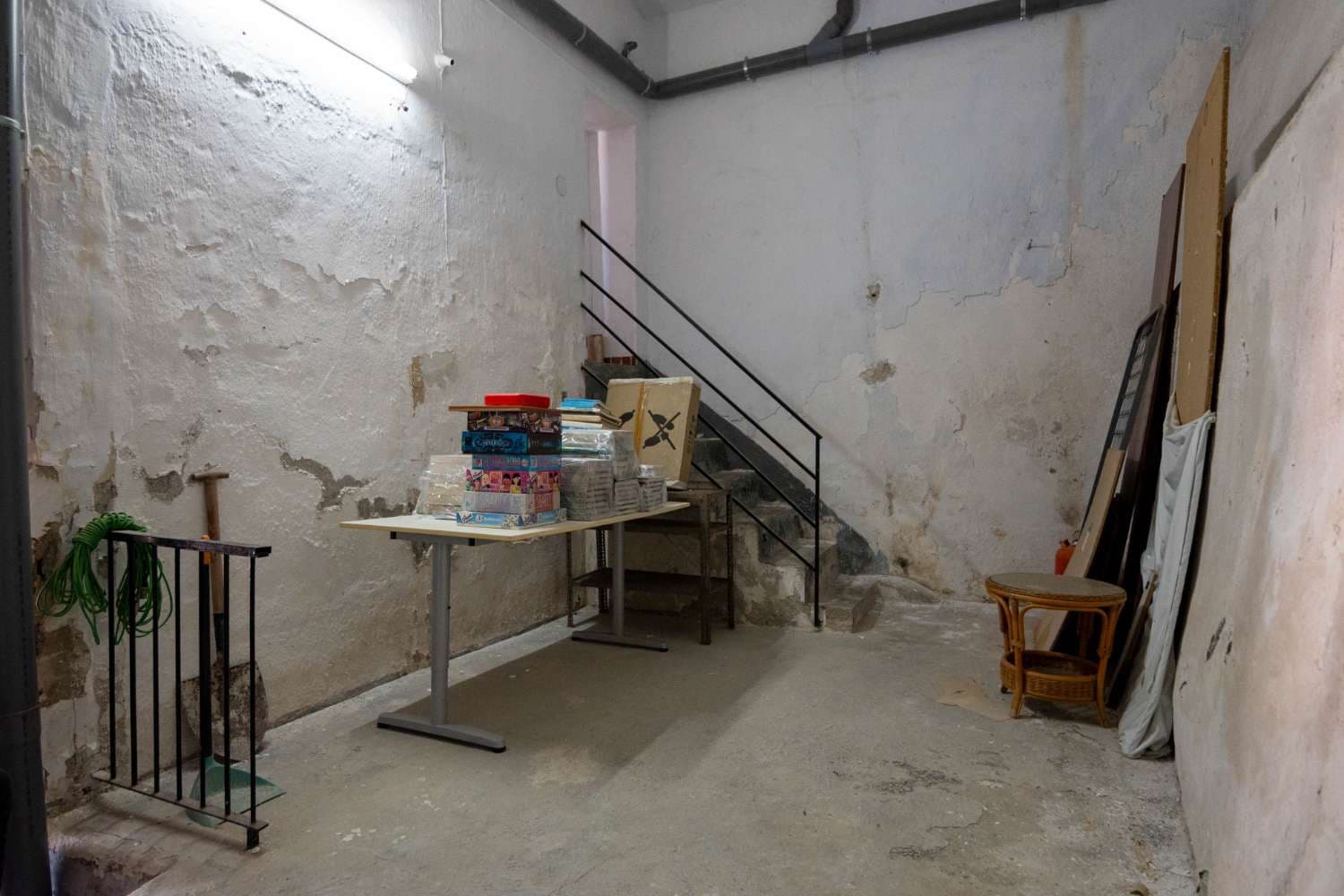 Casa de 7 habitaciones en Salobreña en venta - 795.000 € (Ref: 9806205)