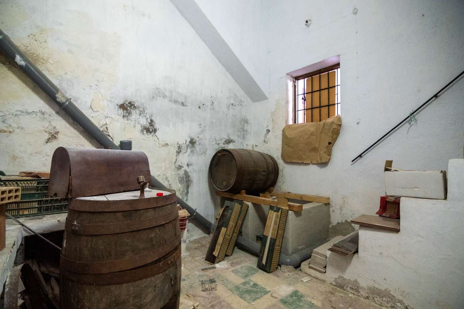 Casa de 7 habitaciones en Salobreña en venta - 795.000 € (Ref: 9806205)