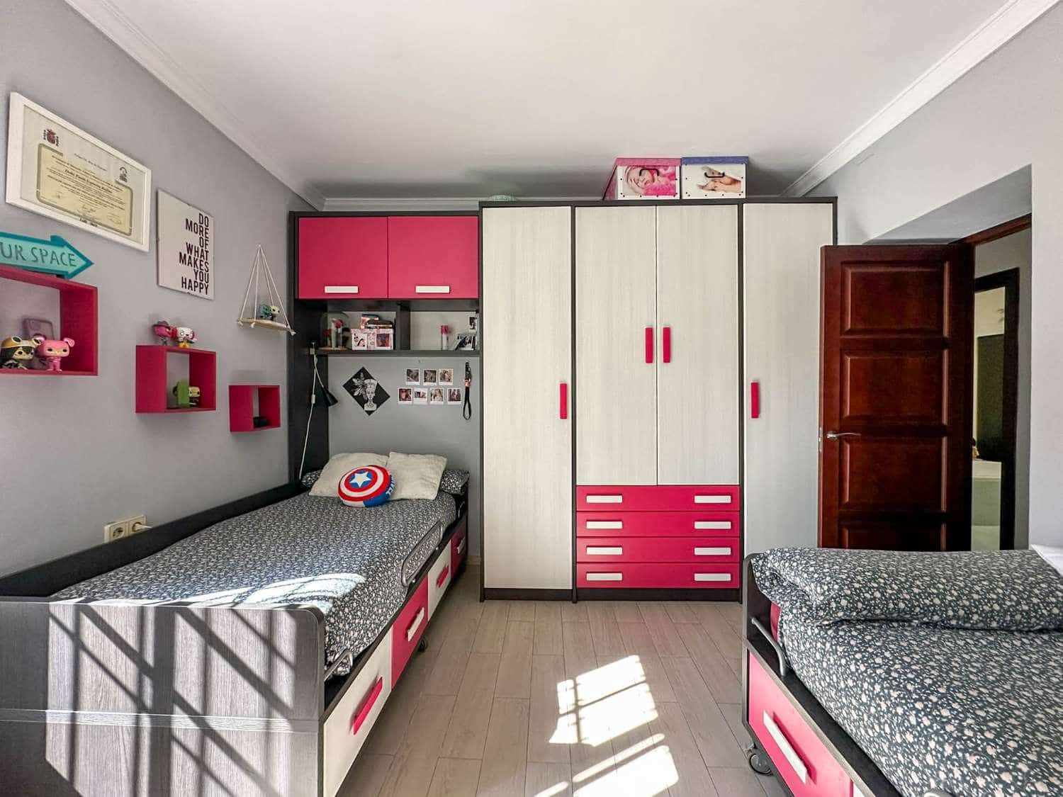 Casa de 7 habitaciones en Salobreña en venta - 795.000 € (Ref: 9806205)