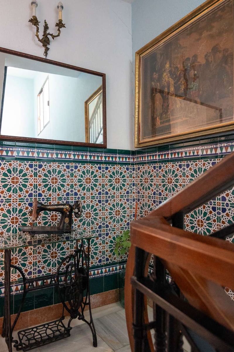 Casa de 7 habitaciones en Salobreña en venta - 795.000 € (Ref: 9806205)