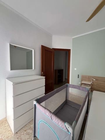 3 slaapkamer Appartement te huur in Salobreña - € 850 (Ref: 9811311)
