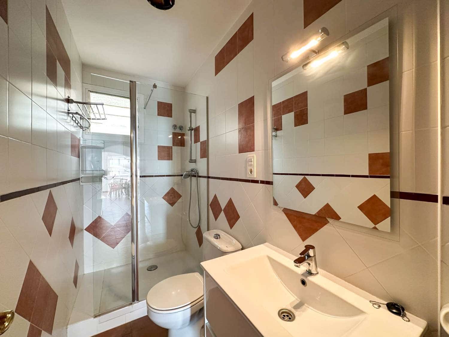 3 camera da letto Appartamento in vendita in Salobrena con piscina - 158.000 € (Rif: 9817778)