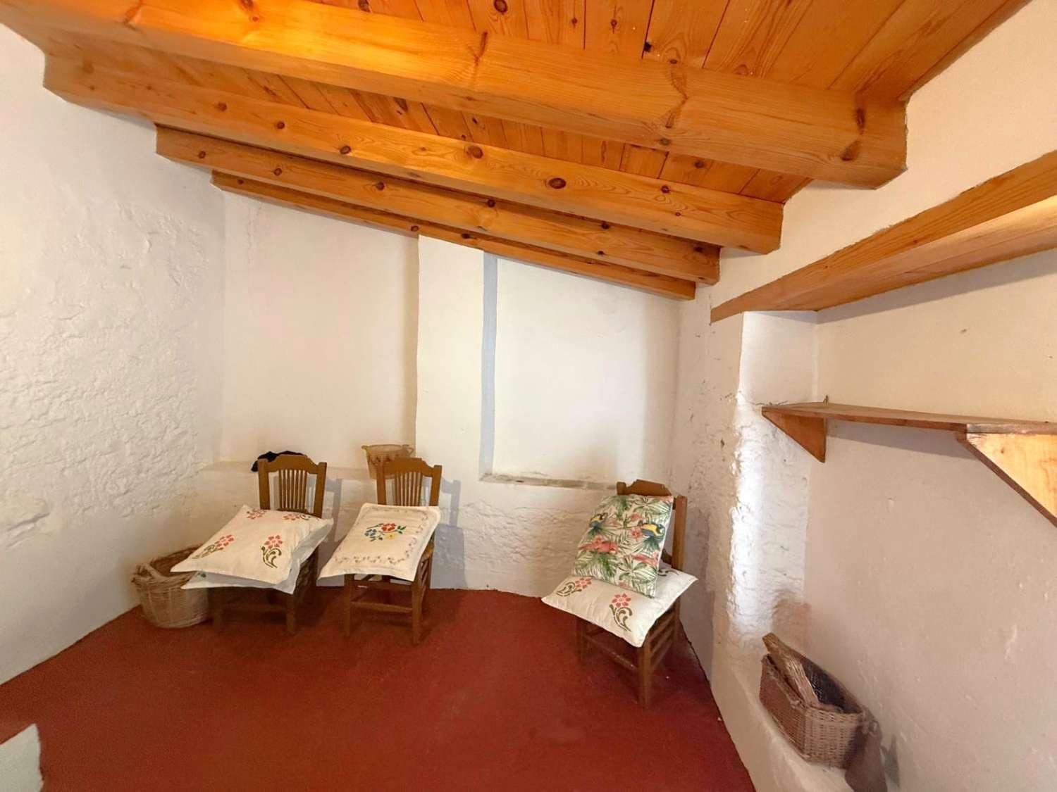 5 bedroom Townhouse for sale in Los Guajares - € 115,000 (Ref: 9833362)