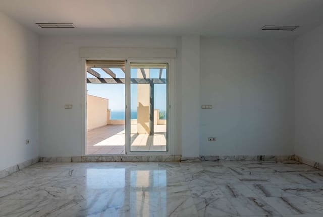 3 Zimmer Apartment zu verkaufen in Salobreña mit Garage - 365.000 € (Ref: 9869907)