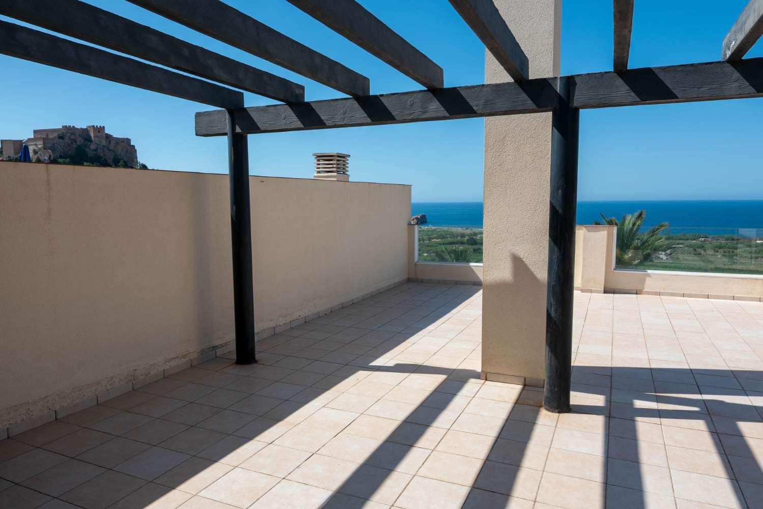 3 chambre Appartement à vendre à Salobrena avec garage - 365 000 € (Ref: 9869907)