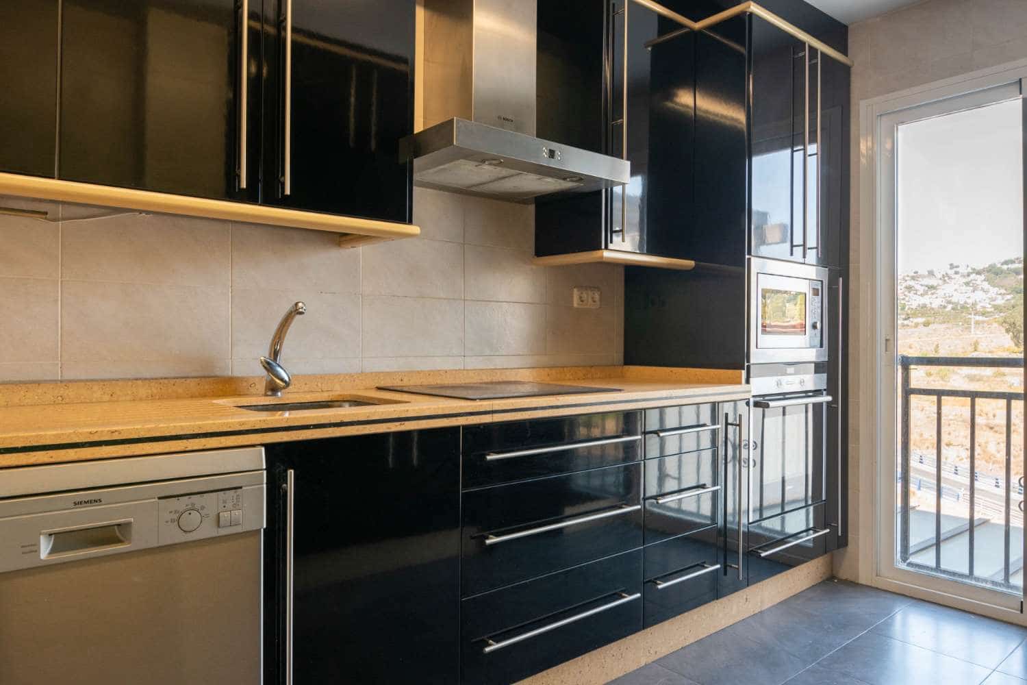 3 chambre Appartement à vendre à Salobrena avec garage - 365 000 € (Ref: 9869907)