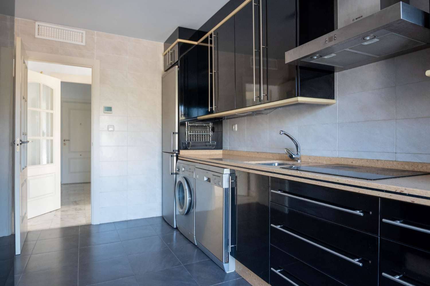 3 chambre Appartement à vendre à Salobrena avec garage - 365 000 € (Ref: 9869907)