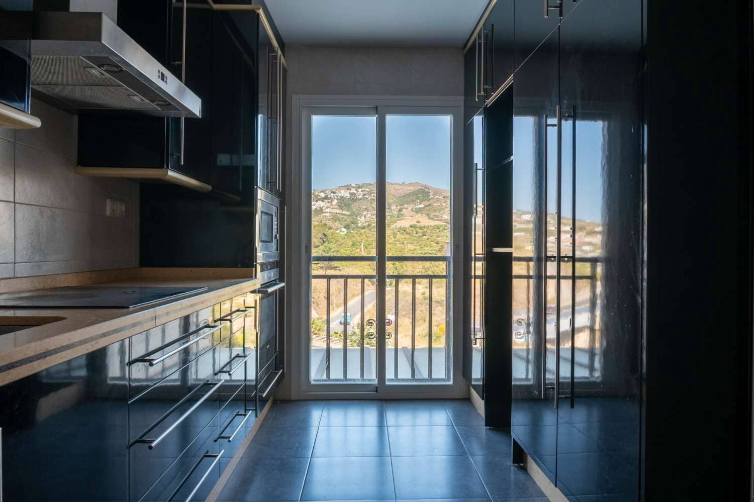 3 chambre Appartement à vendre à Salobrena avec garage - 365 000 € (Ref: 9869907)