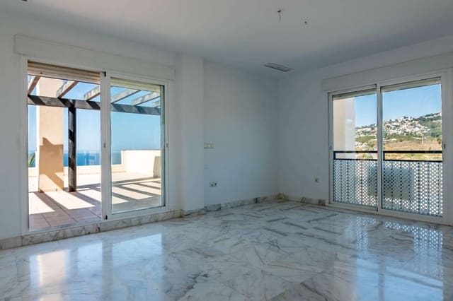 3 Zimmer Apartment zu verkaufen in Salobreña mit Garage - 365.000 € (Ref: 9869907)
