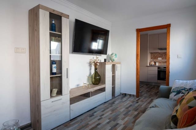 Casa de 2 habitaciones en Salobreña en venta - 180.000 € (Ref: 9899125)