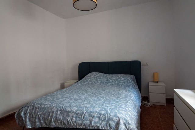 Casa de 2 habitaciones en Salobreña en venta - 180.000 € (Ref: 9899125)
