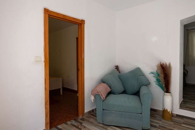 Casa de 2 habitaciones en Salobreña en venta - 180.000 € (Ref: 9899125)