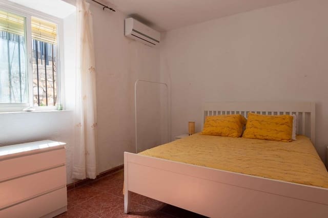 Casa de 2 habitaciones en Salobreña en venta - 180.000 € (Ref: 9899125)