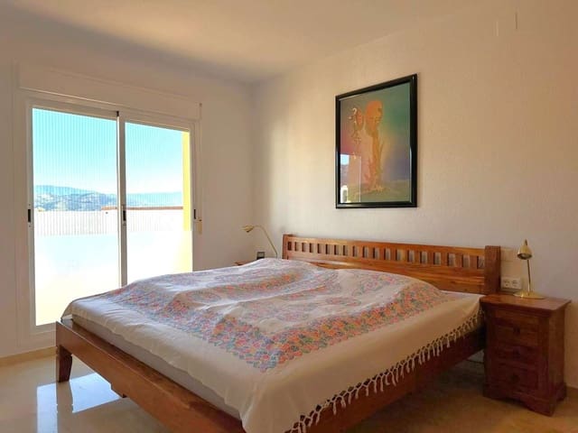 3 quarto Apartamento para venda em Salobreña com garagem - 330 000 € (Ref: 9910095)