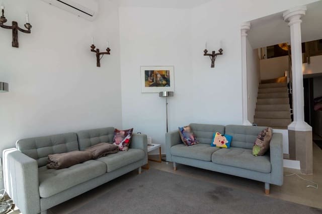 3 makuuhuone Huvila vuokrattavana paikassa Salobreña mukana uima-altaan - 1 350 € (Ref: 9939486)