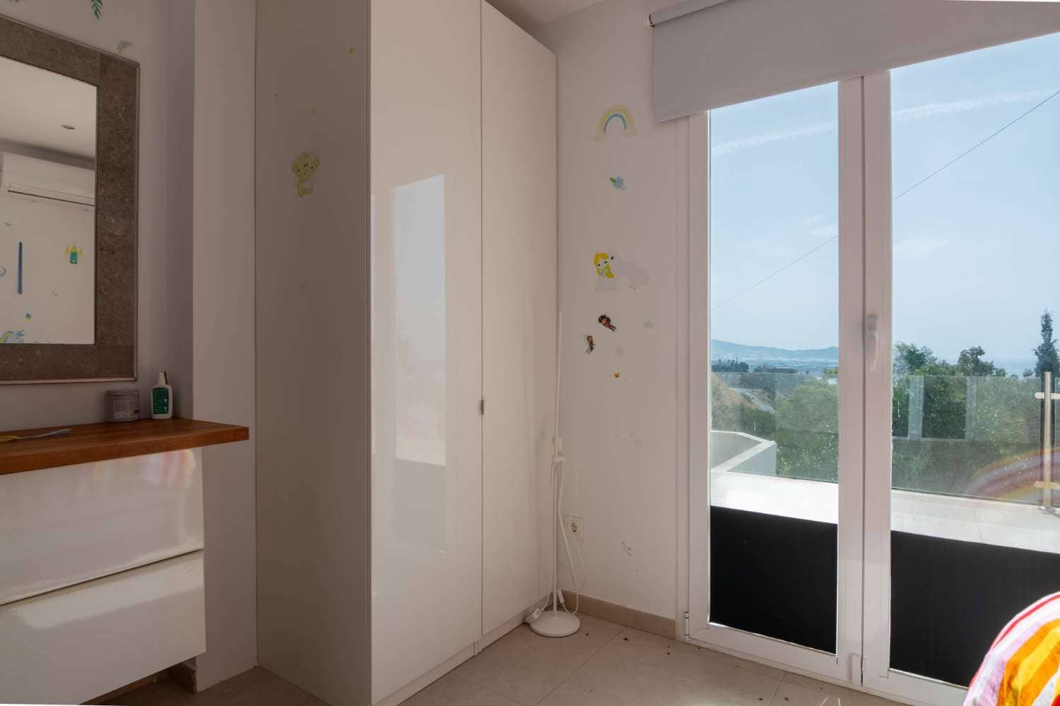3 makuuhuone Huvila vuokrattavana paikassa Salobrena mukana uima-altaan - 1 350 € (Ref: 9939486)
