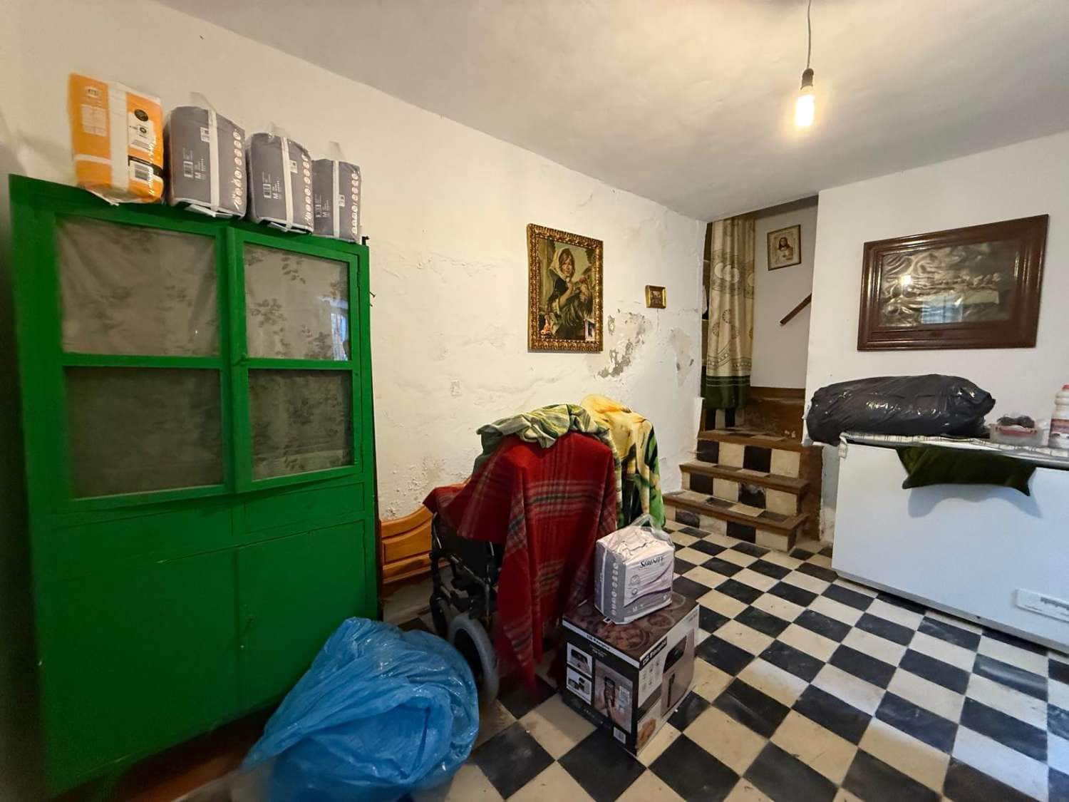 4 bedroom Townhouse for sale in Jete - € 120,000 (Ref: 9941785)