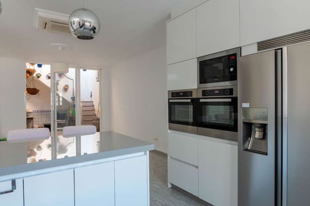 2 makuuhuone Omakotitalo myytävänä paikassa Salobreña - 260 000 € (Ref: 9949294)