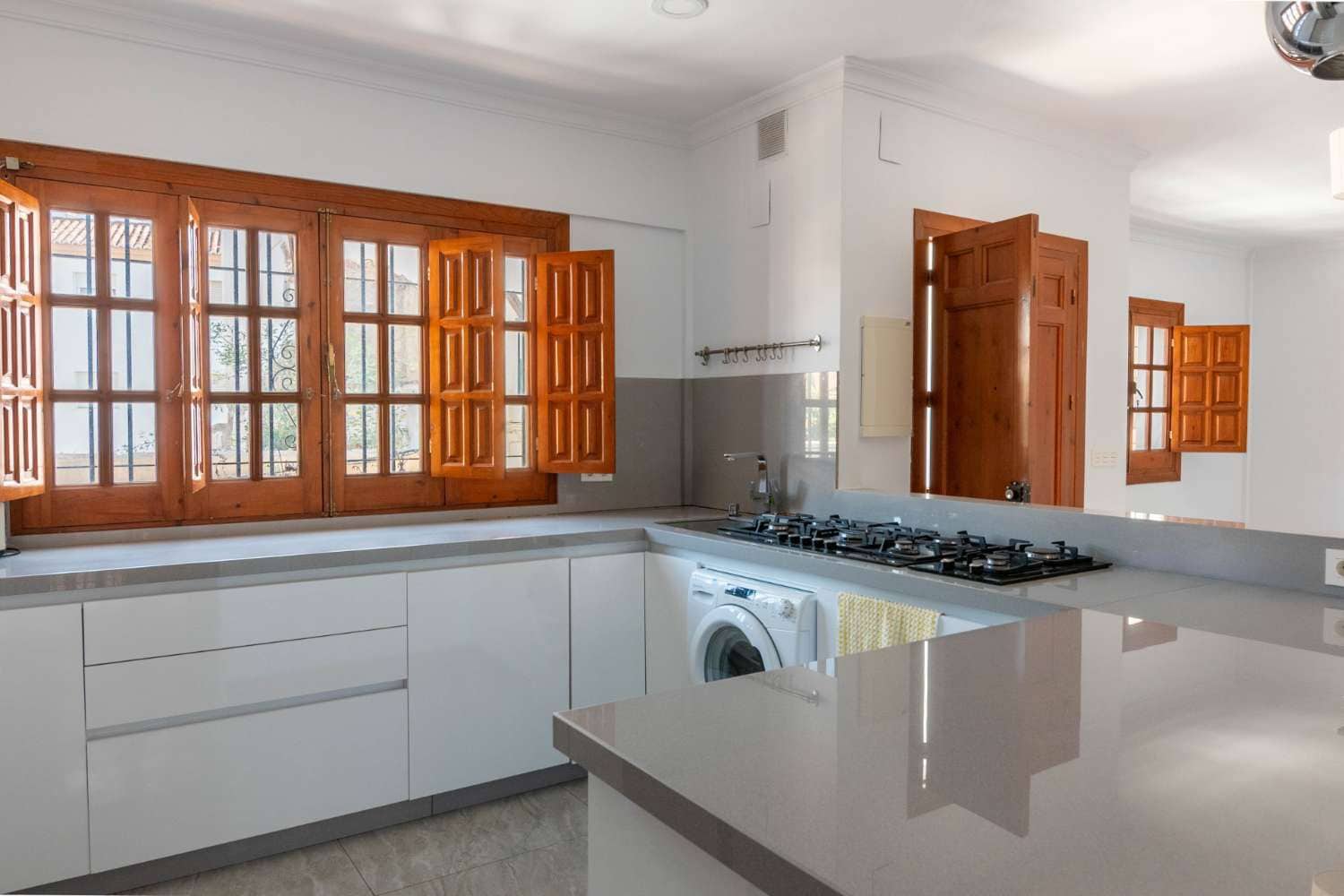 2 slaapkamer Huis te koop in Salobrena - € 260.000 (Ref: 9949294)