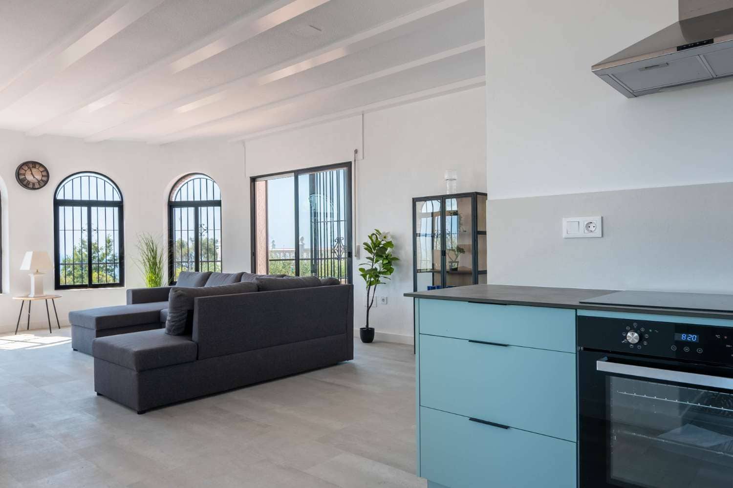 4 Zimmer Villa zu verkaufen in Salobrena mit Pool Garage - 749.000 € (Ref: 9952003)