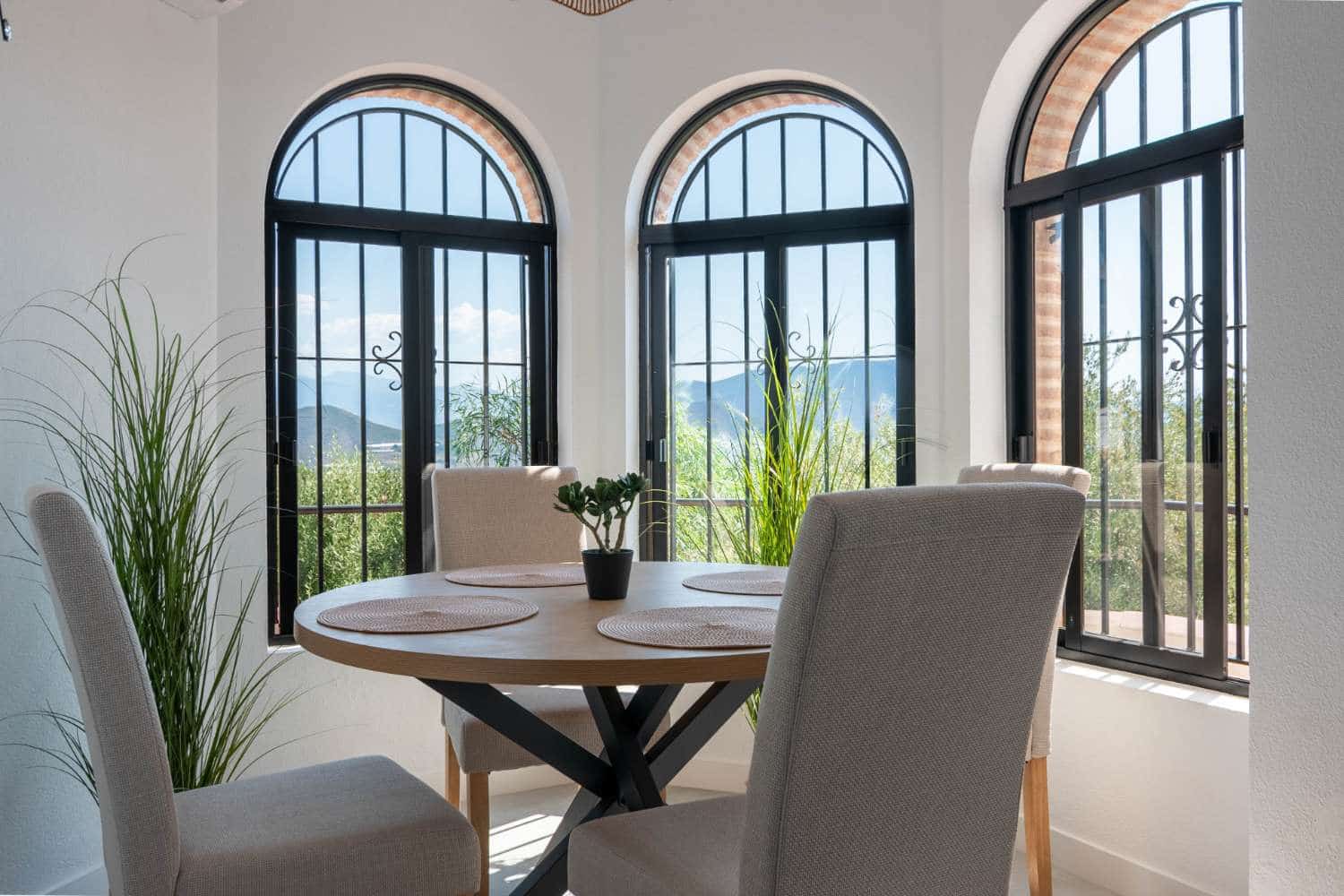 4 Zimmer Villa zu verkaufen in Salobrena mit Pool Garage - 749.000 € (Ref: 9952003)