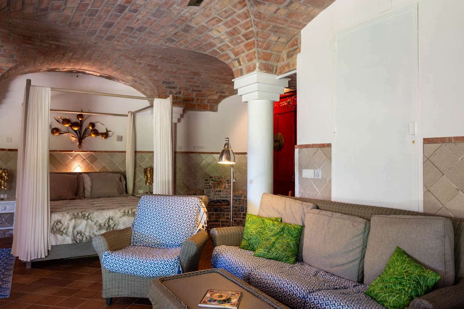 6 bedroom Finca/Country House for sale in Lecrin with pool - € 1,050,000 (Ref: 9974907)