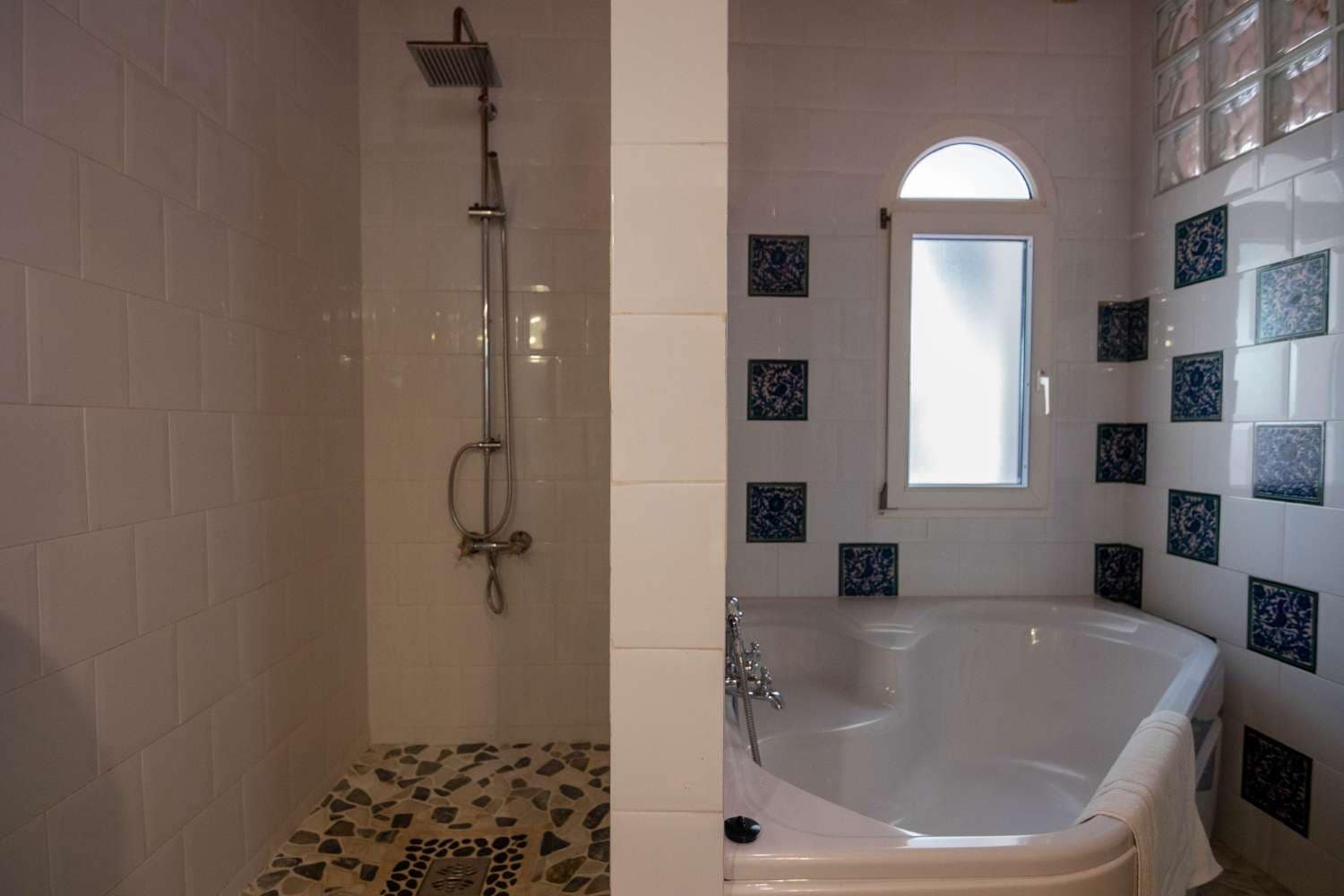 6 bedroom Finca/Country House for sale in Lecrin with pool - € 1,050,000 (Ref: 9974907)