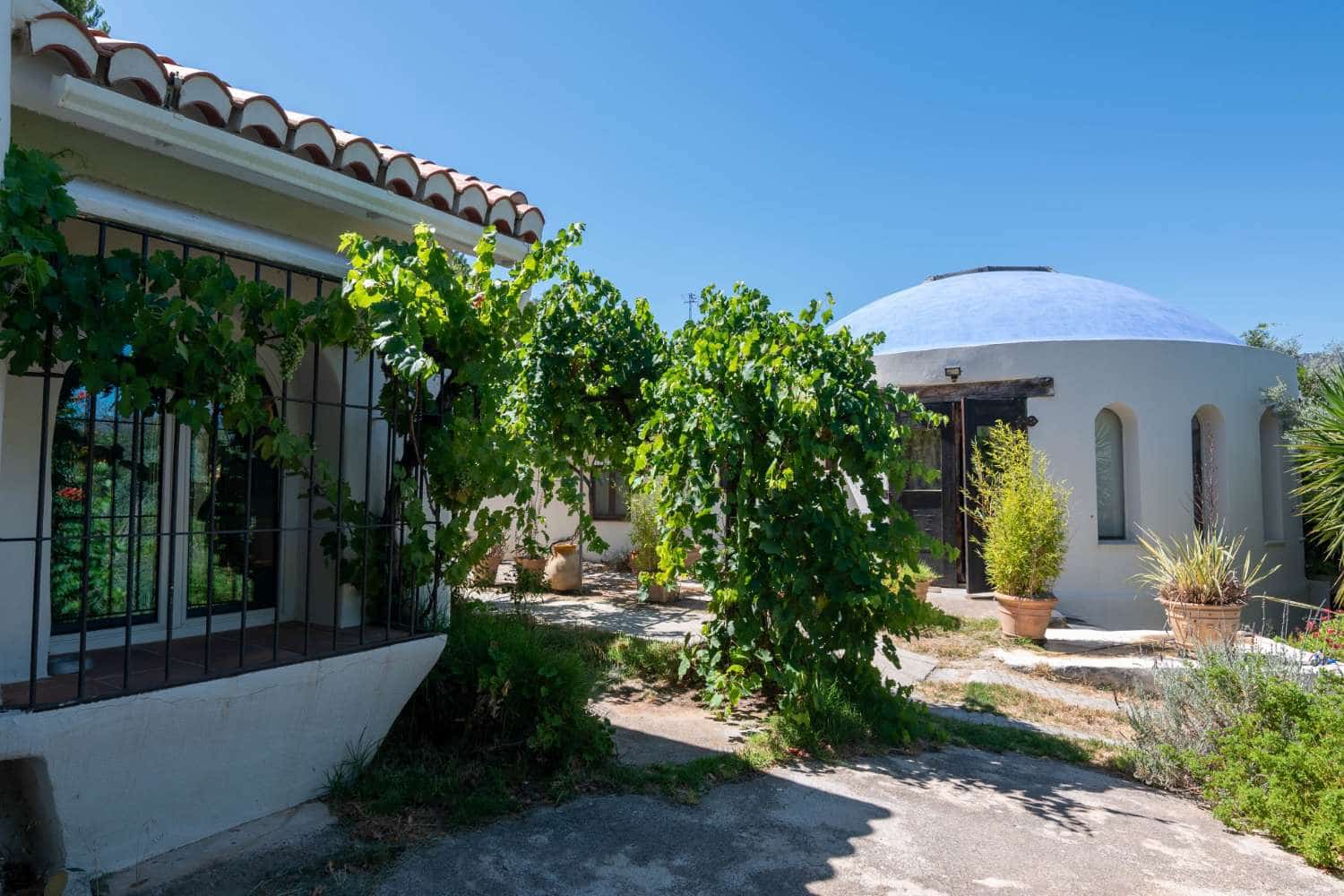 6 bedroom Finca/Country House for sale in Lecrin with pool - € 1,050,000 (Ref: 9974907)