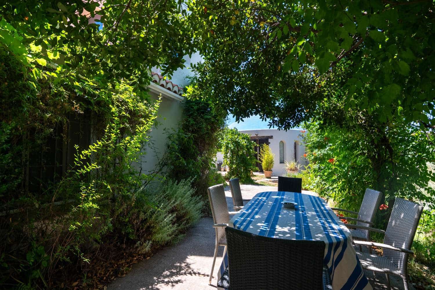 6 bedroom Finca/Country House for sale in Lecrin with pool - € 1,050,000 (Ref: 9974907)