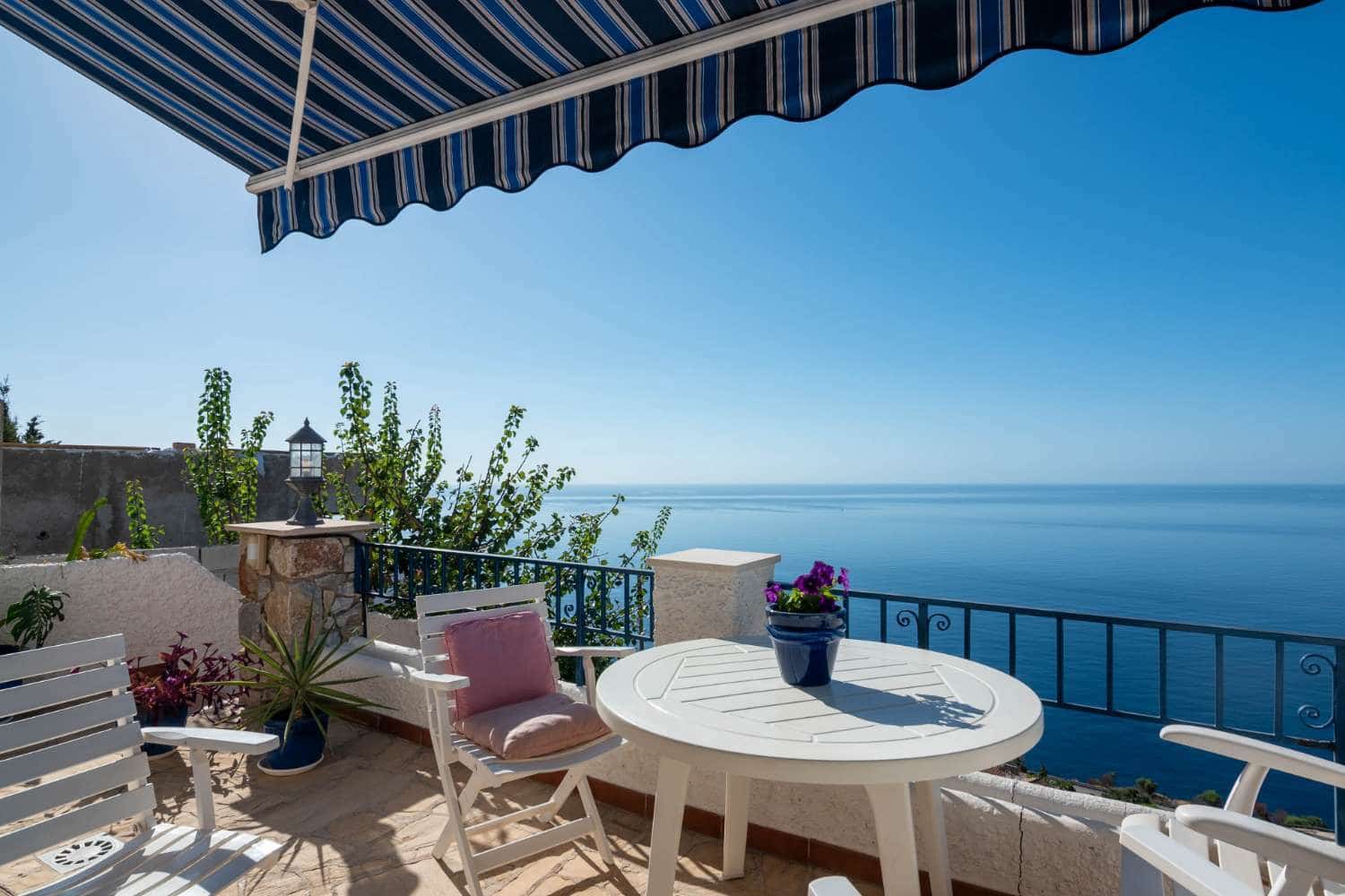 3 camera da letto Casa in vendita in Salobrena con piscina - 495.000 € (Rif: 9998143)