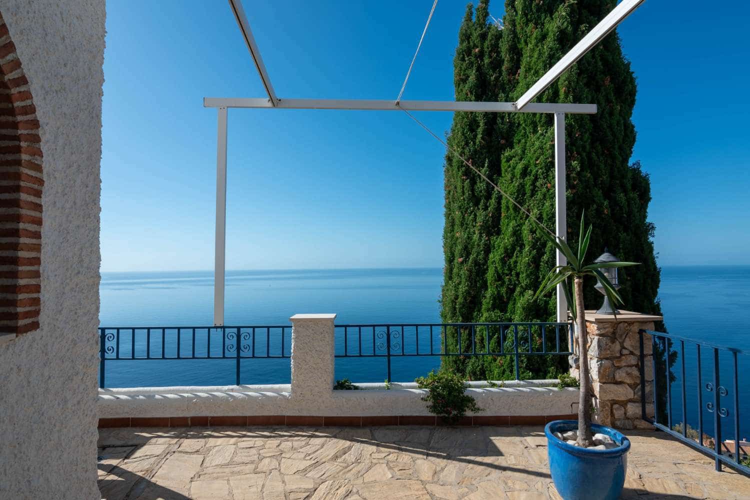 3 camera da letto Casa in vendita in Salobrena con piscina - 495.000 € (Rif: 9998143)