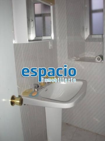2 soveværelse Byhus til salg i Villanueva de Valdueza, Ponferrada - € 22.000 (Ref: 1729870)