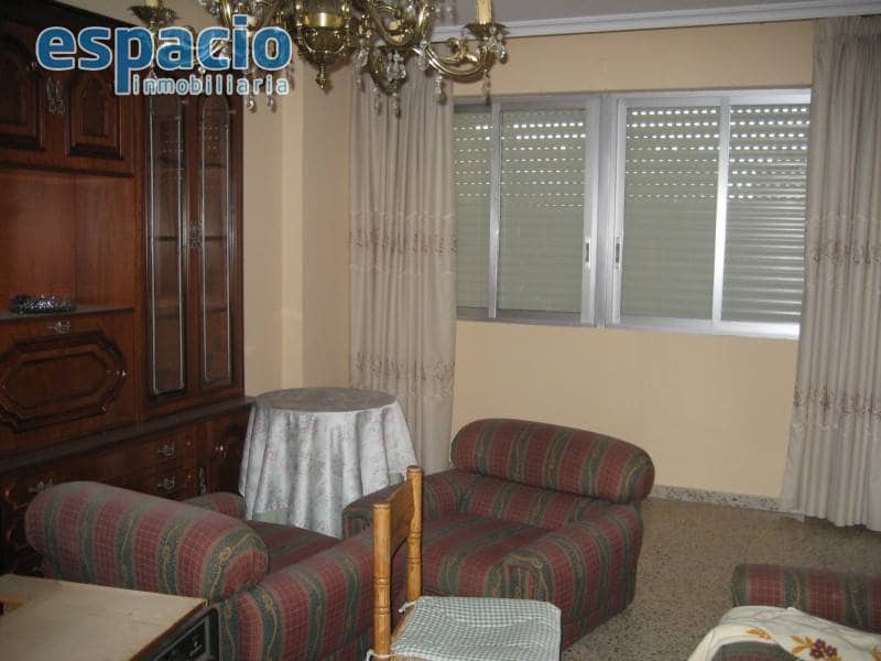 3 soveværelse Lejlighed til salg i Ponferrada med garage - € 117.000 (Ref: 1729897)