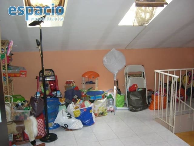 2 soveværelse Lejlighed til salg i Ponferrada - € 119.000 (Ref: 1883455)