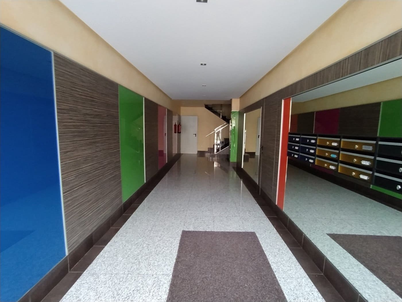 2 slaapkamer Appartement te koop in Ponferrada met garage - € 109.000 (Ref: 1894016)