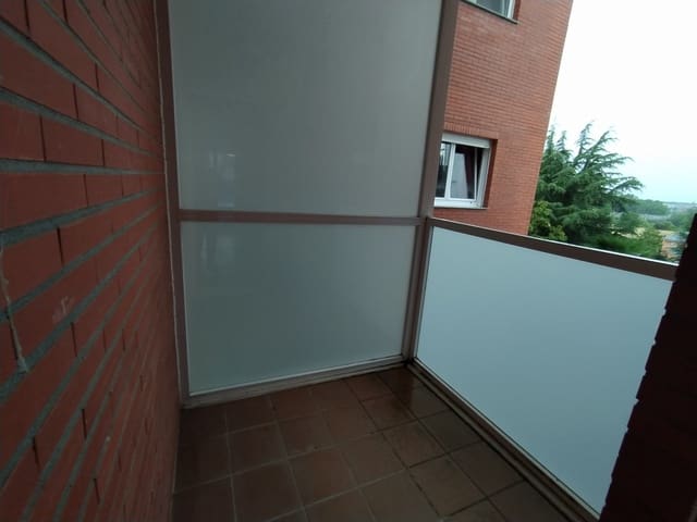 2 soverom Leilighet til salgs i Ponferrada med garasje - € 109 000 (Ref: 1894016)