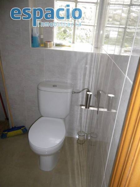 Erhverv til leje i Ponferrada - € 800 (Ref: 1898122)