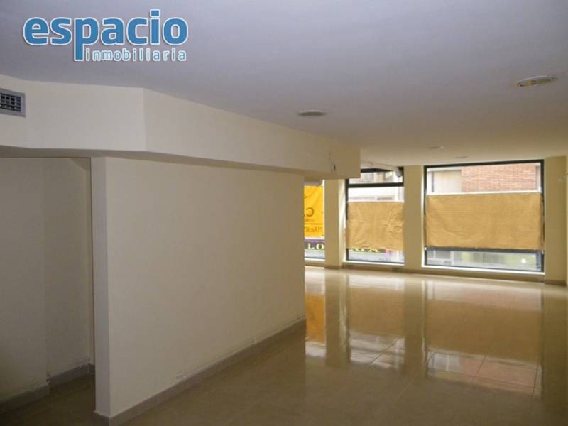 Erhverv til leje i Ponferrada - € 800 (Ref: 1898122)