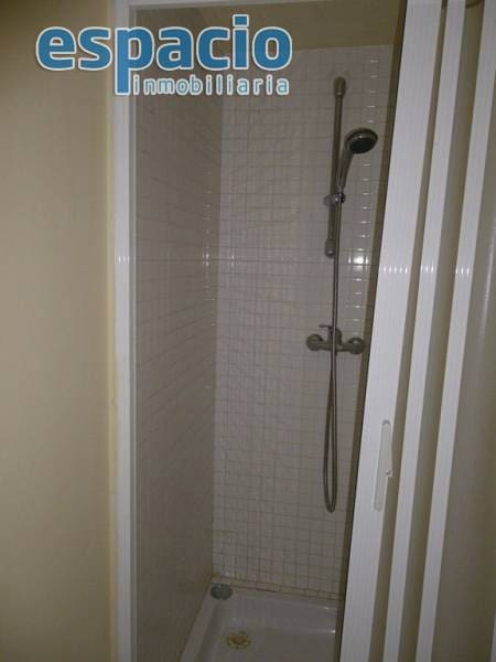 Erhverv til leje i Ponferrada - € 800 (Ref: 1898122)