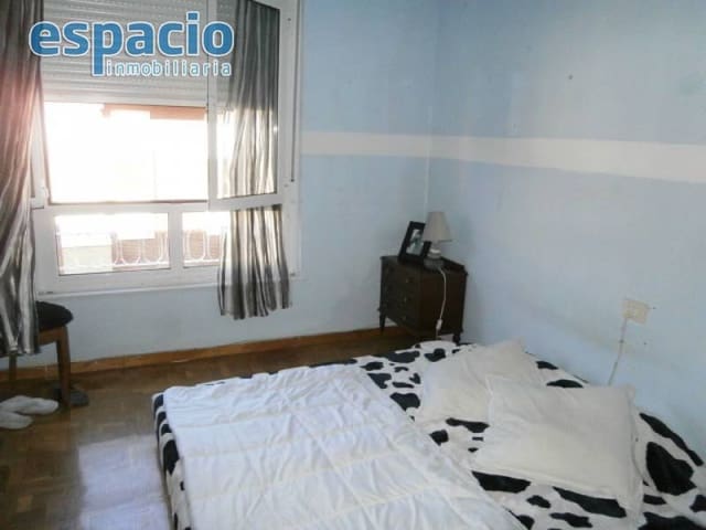 2 slaapkamer Flat te koop in Ponferrada - € 53.000 (Ref: 2156394)