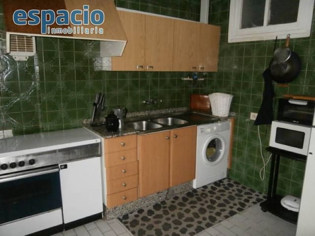 2 slaapkamer Flat te koop in Ponferrada - € 53.000 (Ref: 2156394)