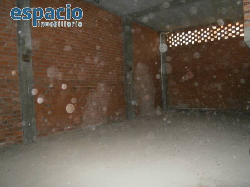 Erhverv til salg i Ponferrada - € 155.000 (Ref: 2156438)