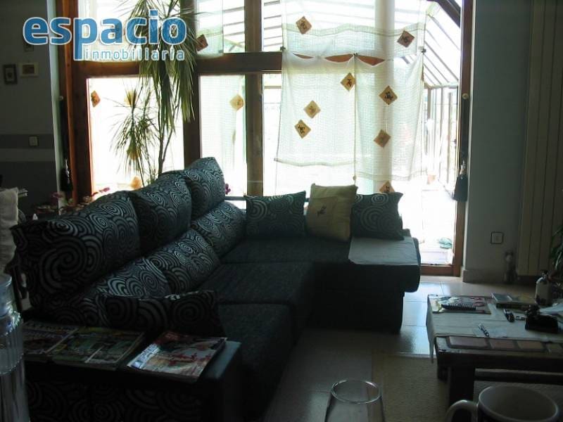 3 soveværelse Villa til salg i Molinaseca med swimmingpool - € 260.000 (Ref: 2156476)