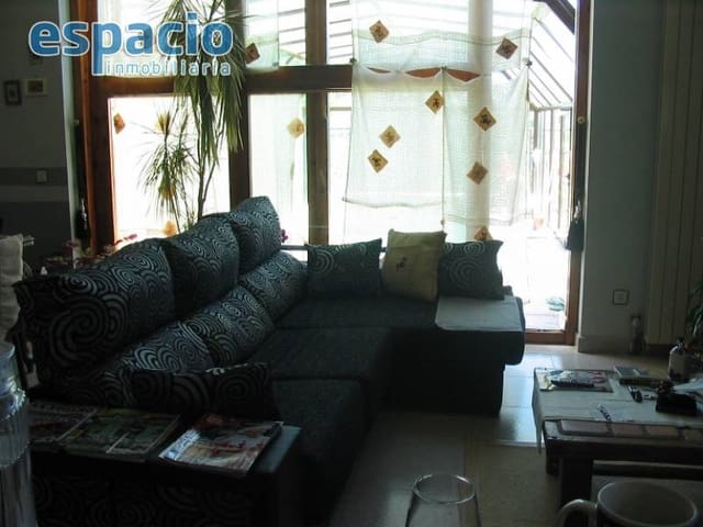 3 chambre Villa/Maison à vendre à Molinaseca avec piscine - 260 000 € (Ref: 2156476)