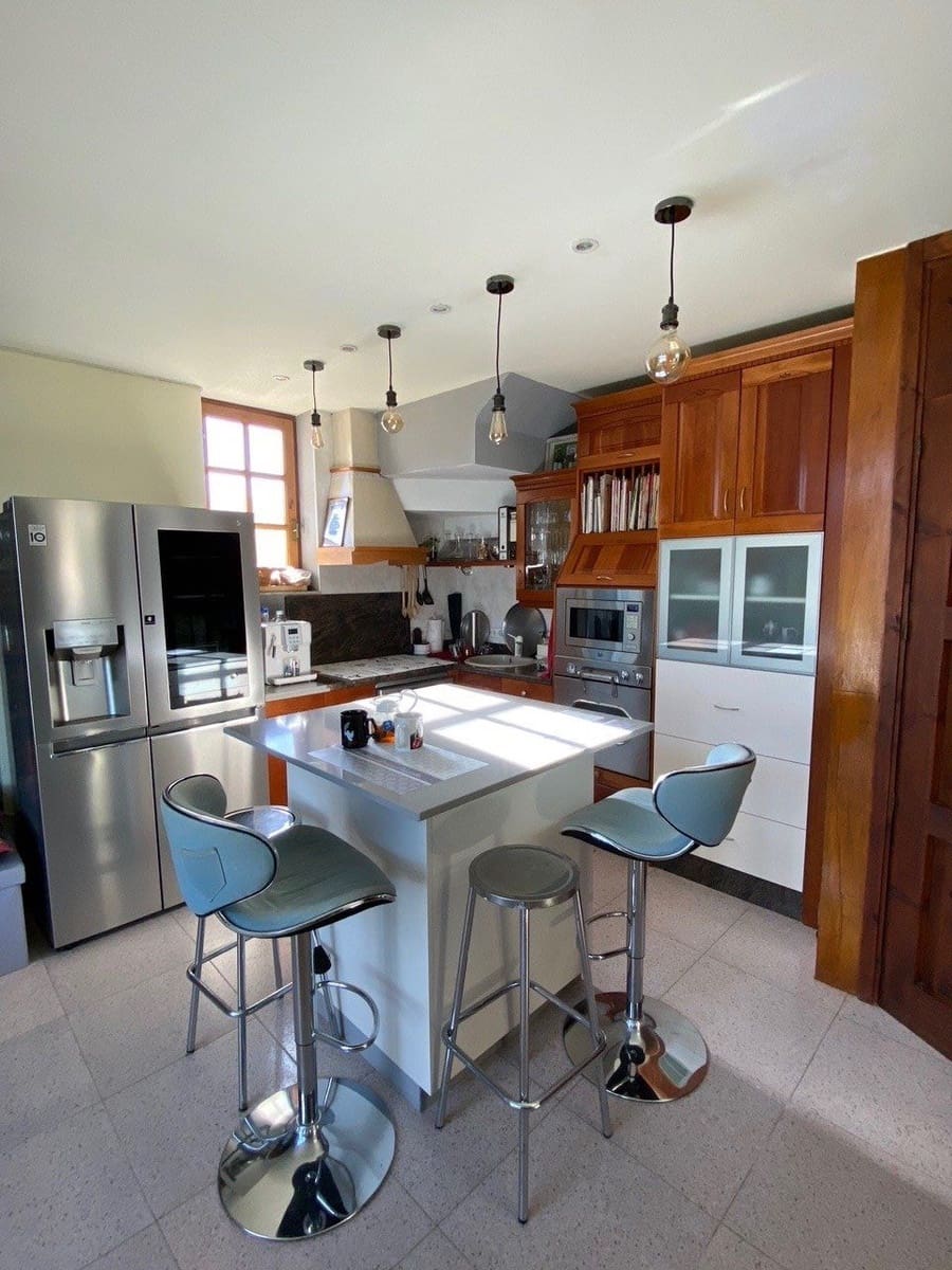 3 soveværelse Villa til salg i Molinaseca med swimmingpool - € 260.000 (Ref: 2156476)