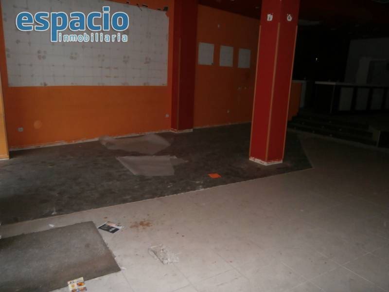 Commerciale da affittare in Ponferrada - 1.300 € (Rif: 2733772)