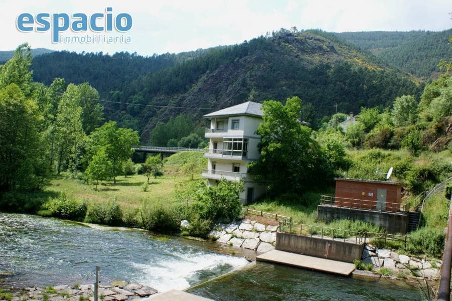 3 soveværelse Villa til salg i Quiroga - € 210.000 (Ref: 2733776)