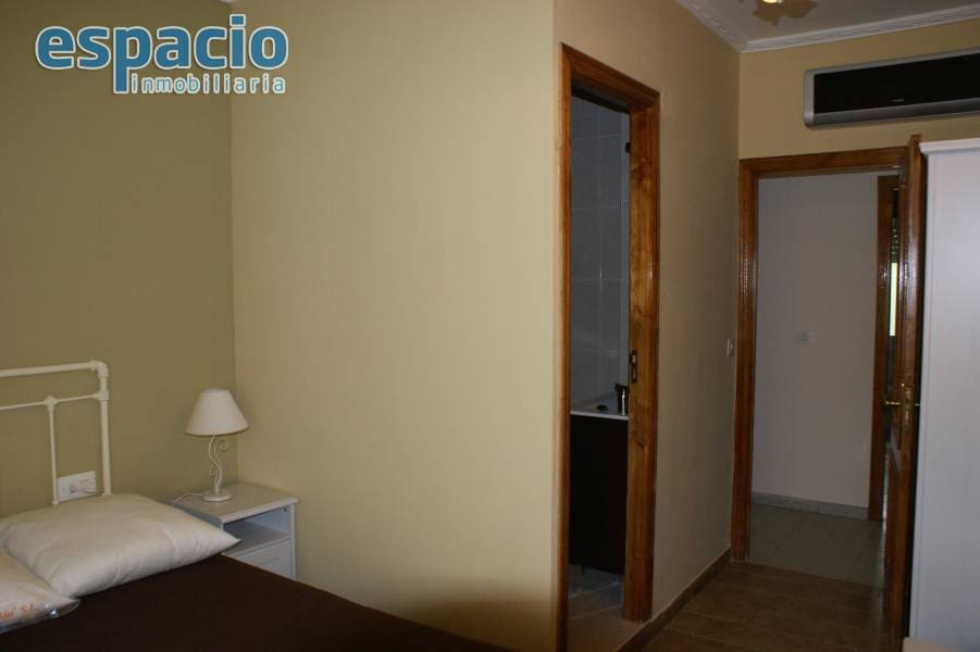 3 soveværelse Villa til salg i Quiroga - € 210.000 (Ref: 2733776)